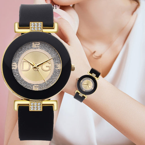Simple black white quartz watches women minimalist design silicone strap wristwatch big dial women's fashion creative watch