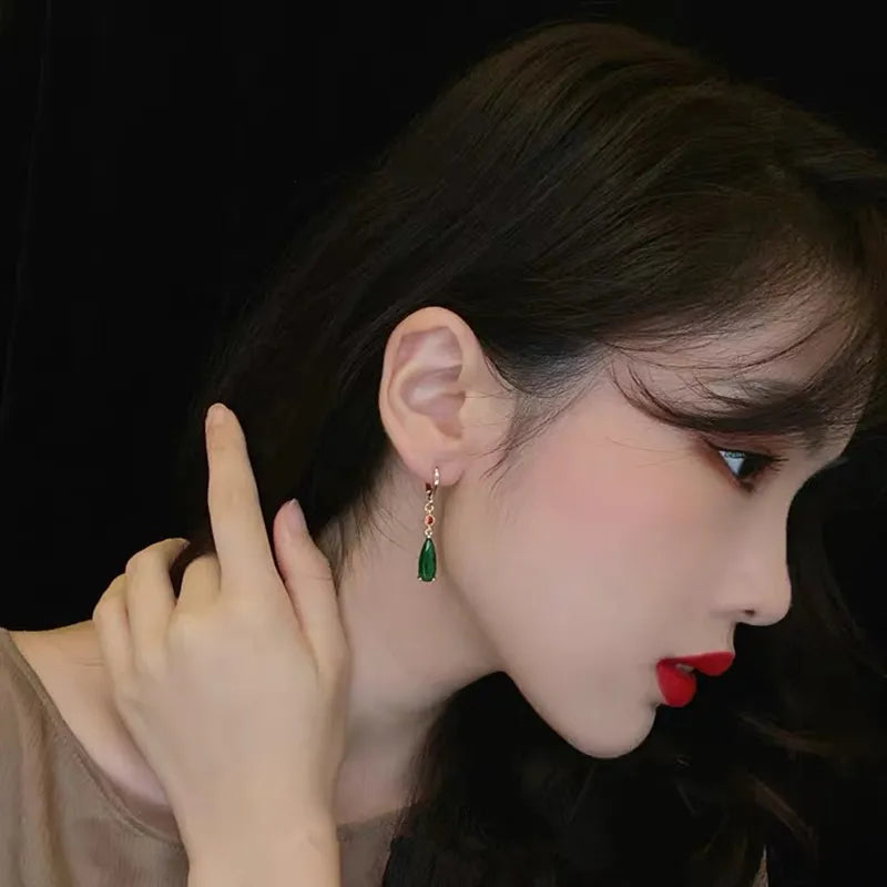 Anime Howl's Moving Castle Cosplay Hayao Miyazaki Sophie Howl Earrings Ear Clips Stud Women Men Unisex Jewelry Accessories Props